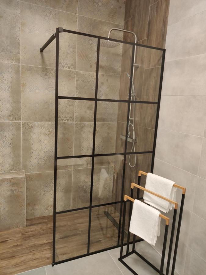 Apartament Milionova Apartman Łódź Kültér fotó