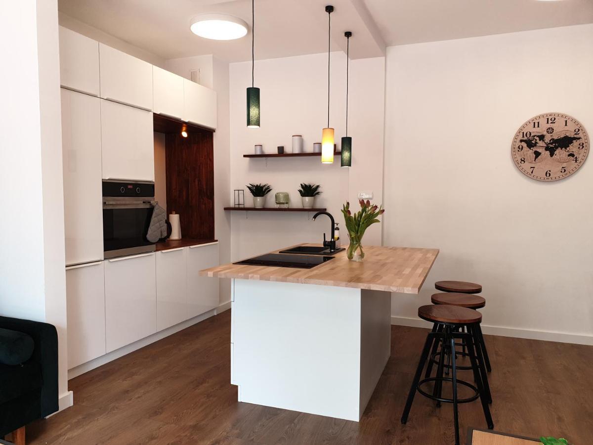 Apartament Milionova Apartman Łódź Kültér fotó